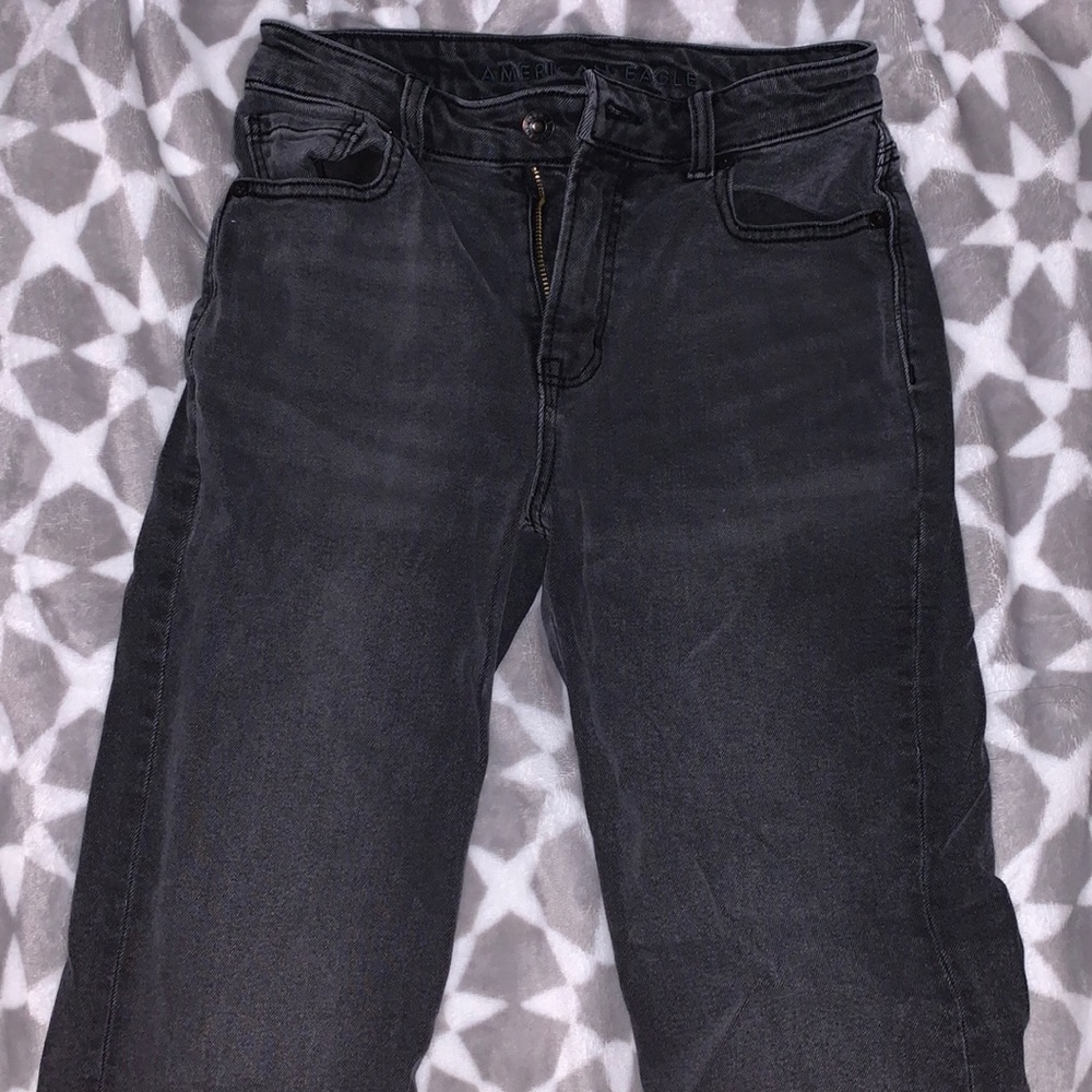 American Eagle Gray Mom Jeans